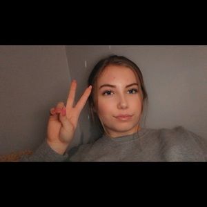 Meet your Posher, Sara